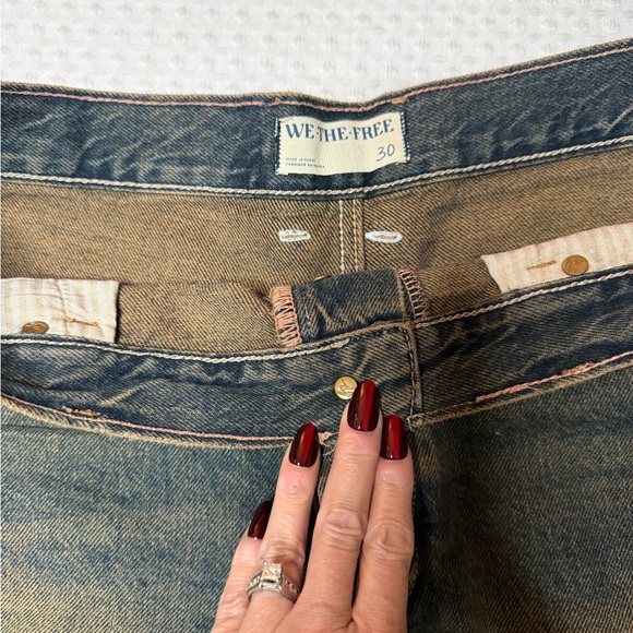 We The Free Distressed Denim Shorts Rust Detail SZ 30 - Picture 4 of 7